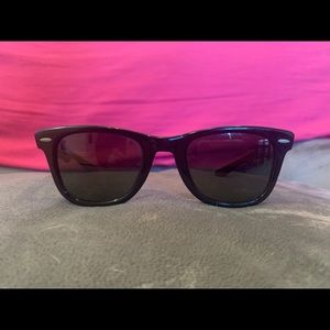VINTAGE Ray-Ban Wayfarer